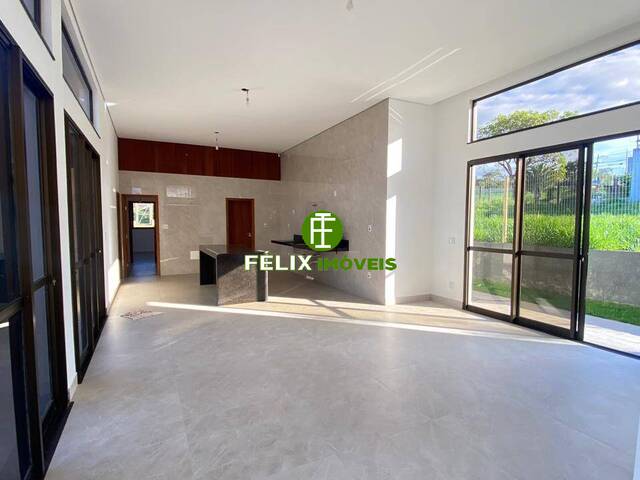 #129 - Casa para Venda em Lagoa Santa - MG